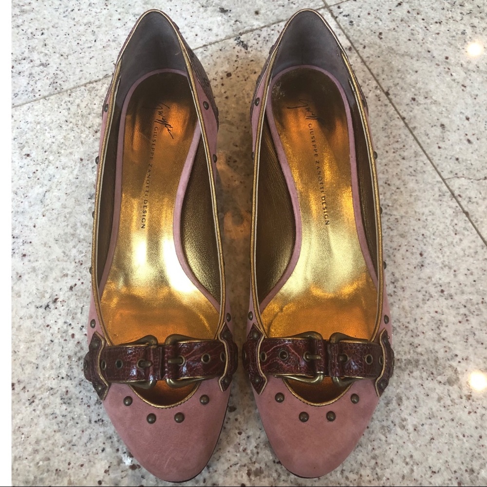 Giuseppe Zanotti NWT kitten heel